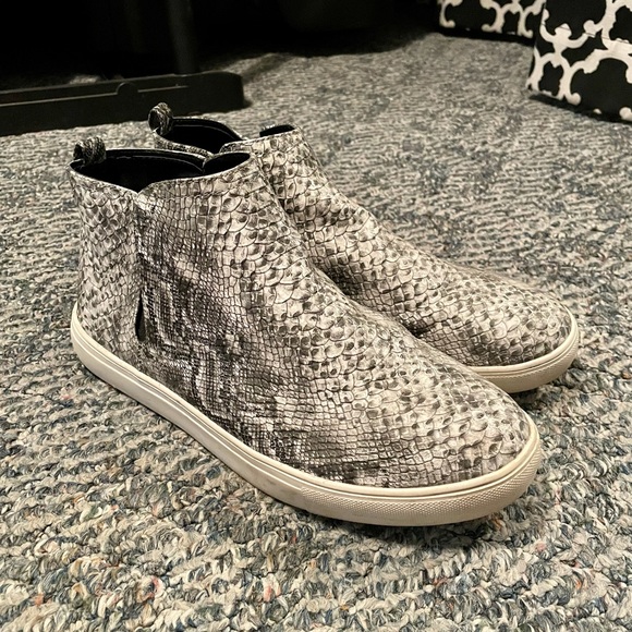 Matisse snakeskin sneakers - Picture 4 of 5